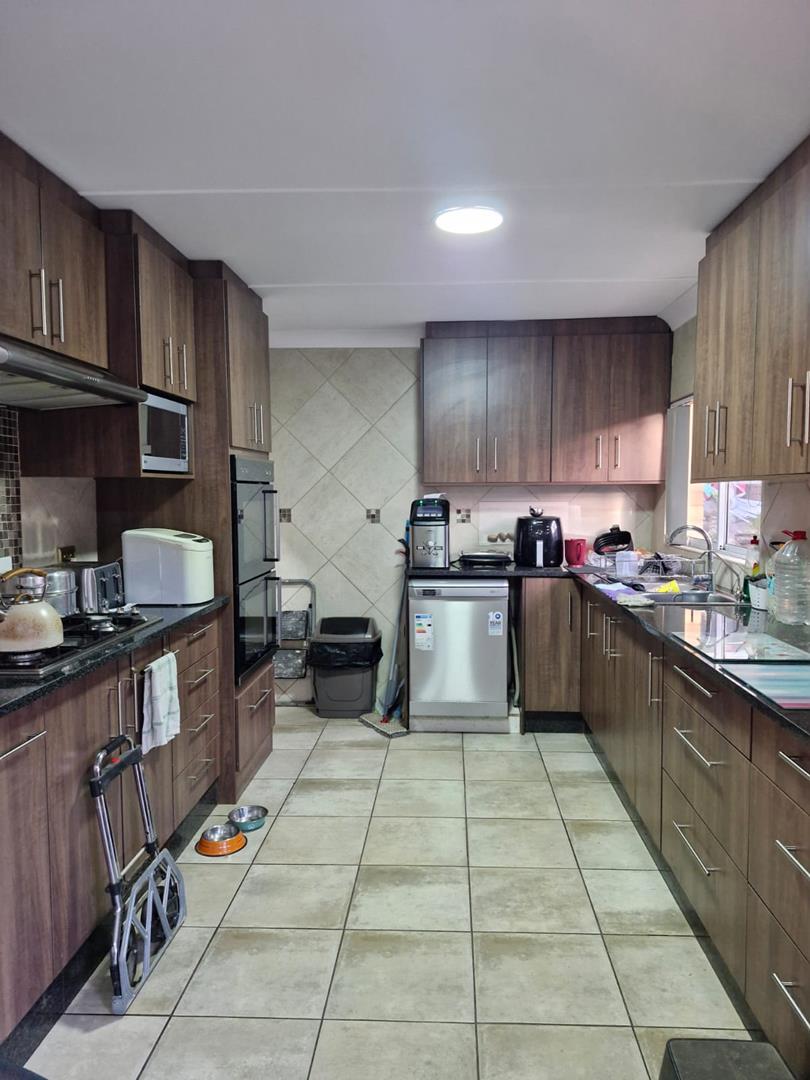 3 Bedroom Property for Sale in Uitsig Free State